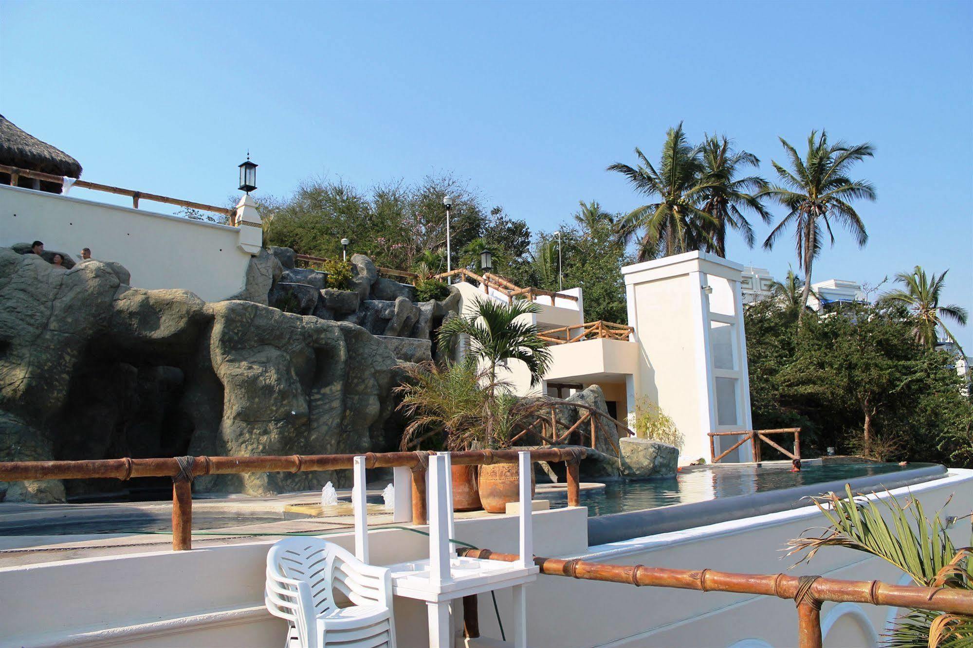 Villas Del Palmar Manzanillo With Beach Club Exterior photo